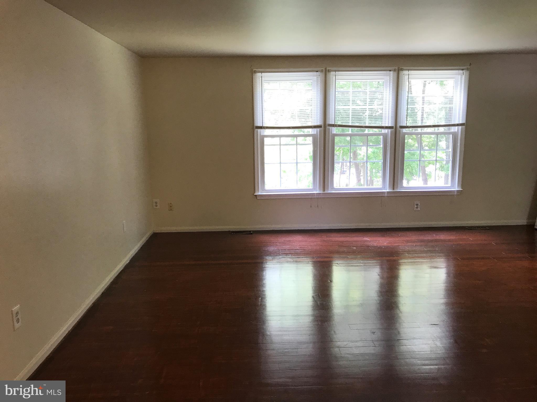 NEWGATE - Residential Lease