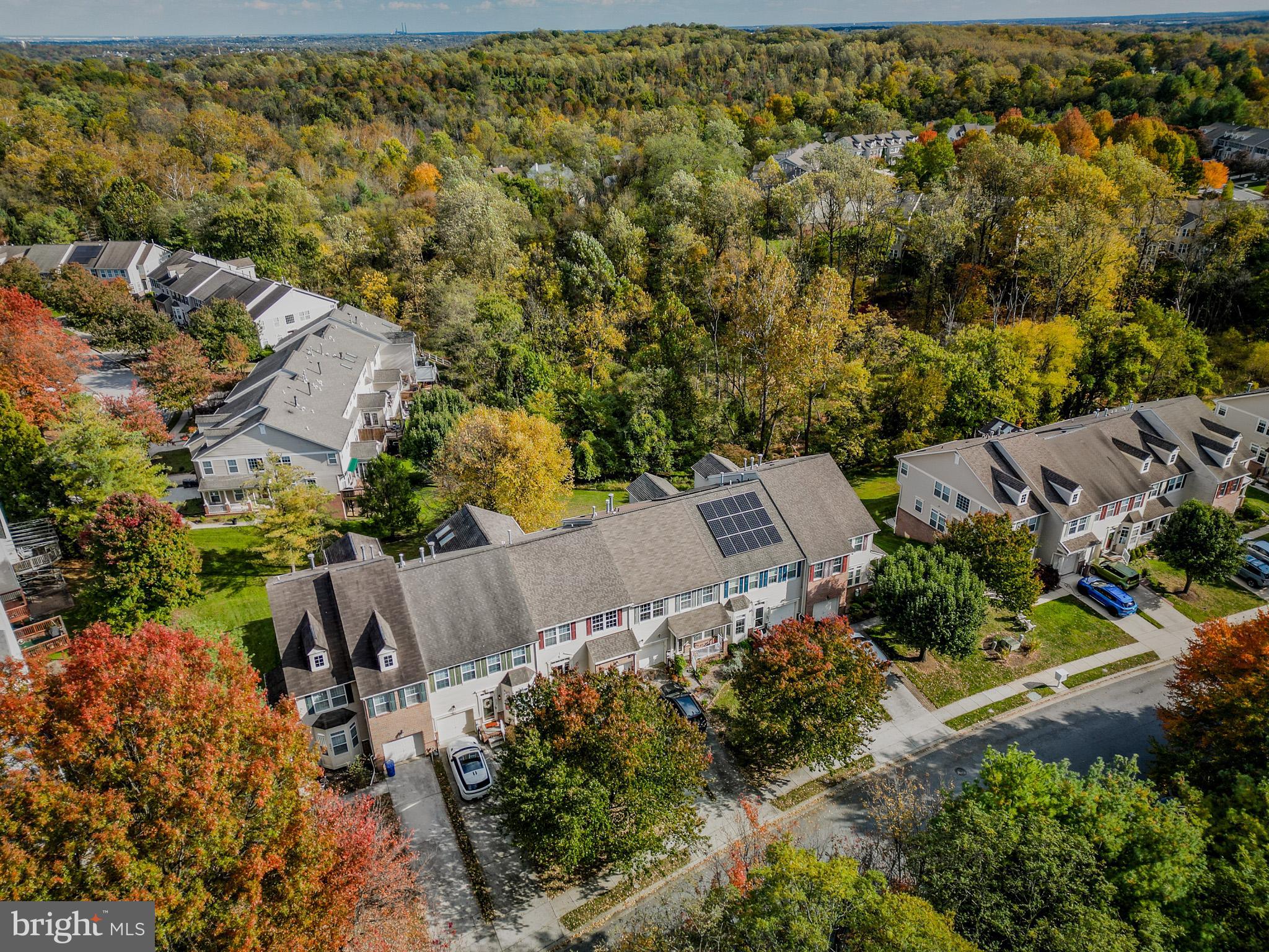 COLLEGE HILLS - Residential