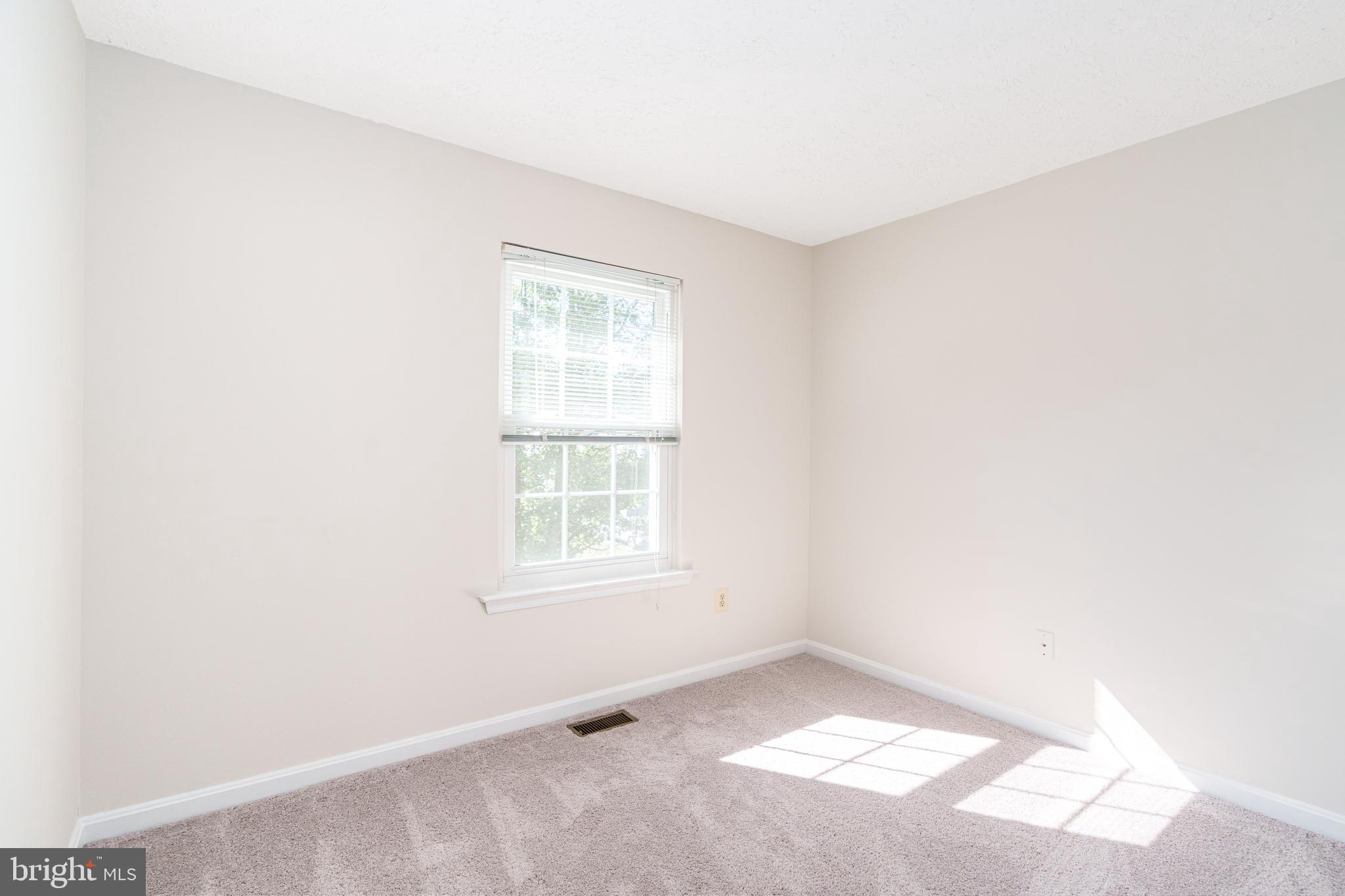 THE COURTS - Residential