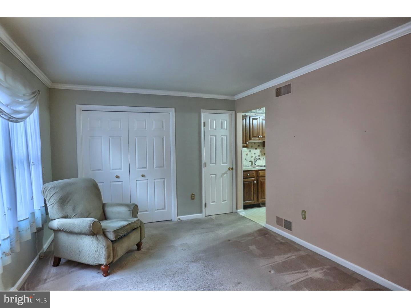 MIFFLIN WOODS - Residential