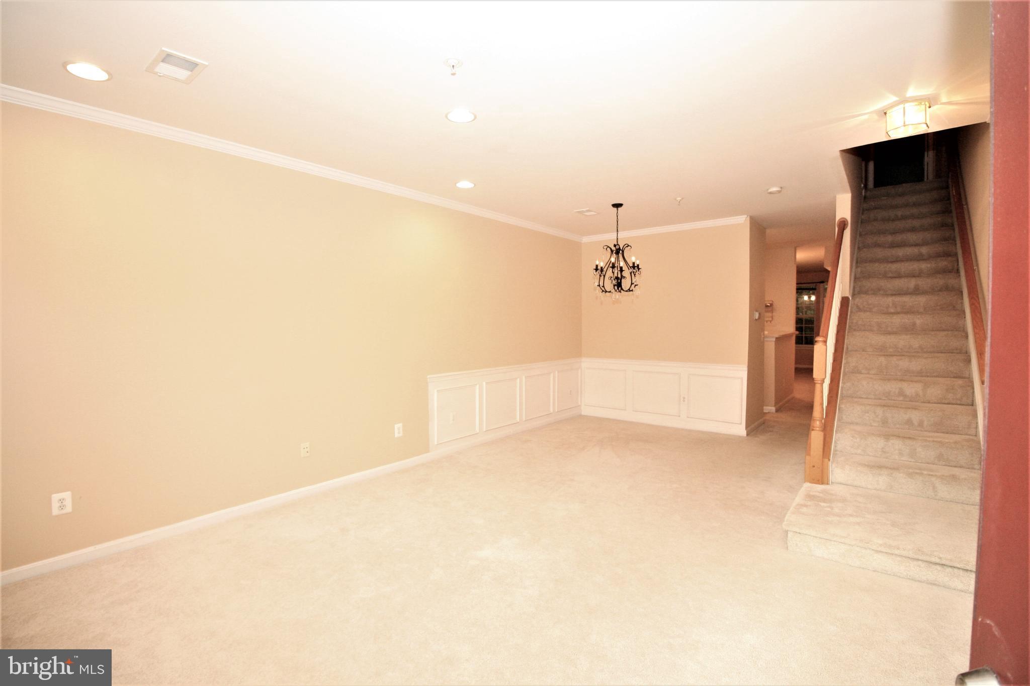 WESTBRIAR PLAZA - Residential Lease