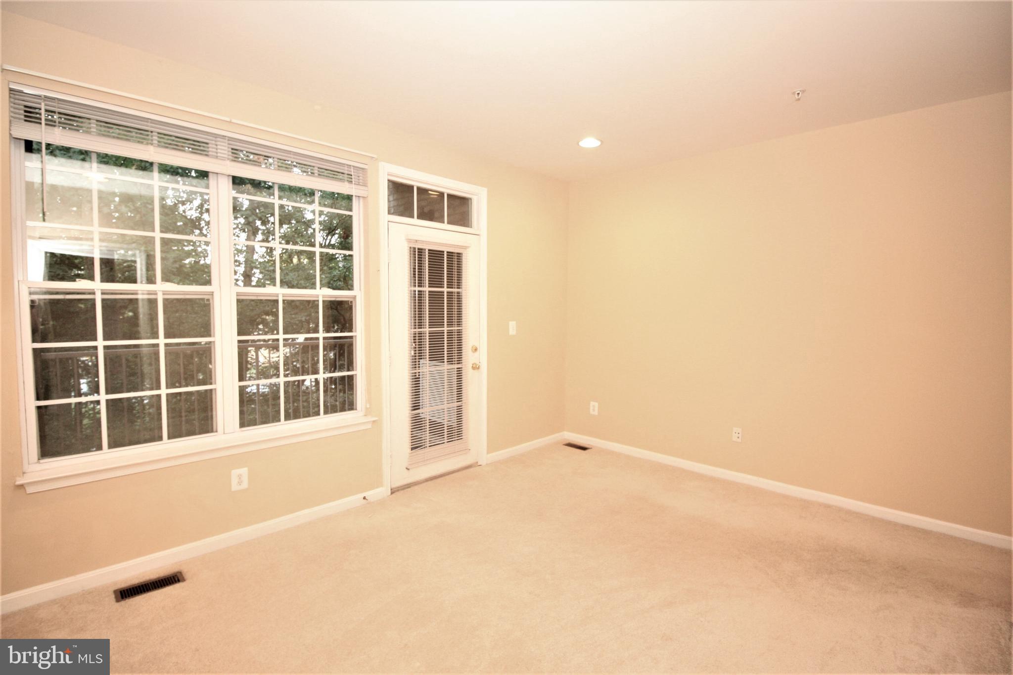 WESTBRIAR PLAZA - Residential Lease