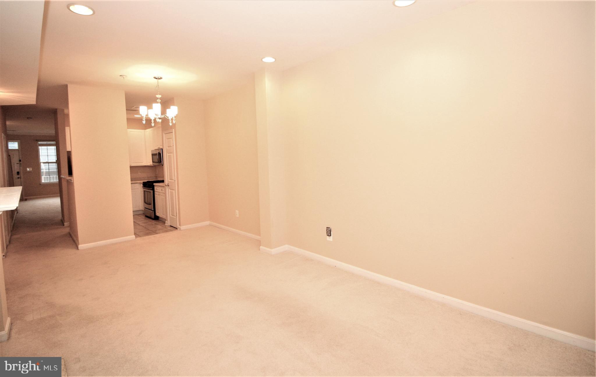 WESTBRIAR PLAZA - Residential Lease