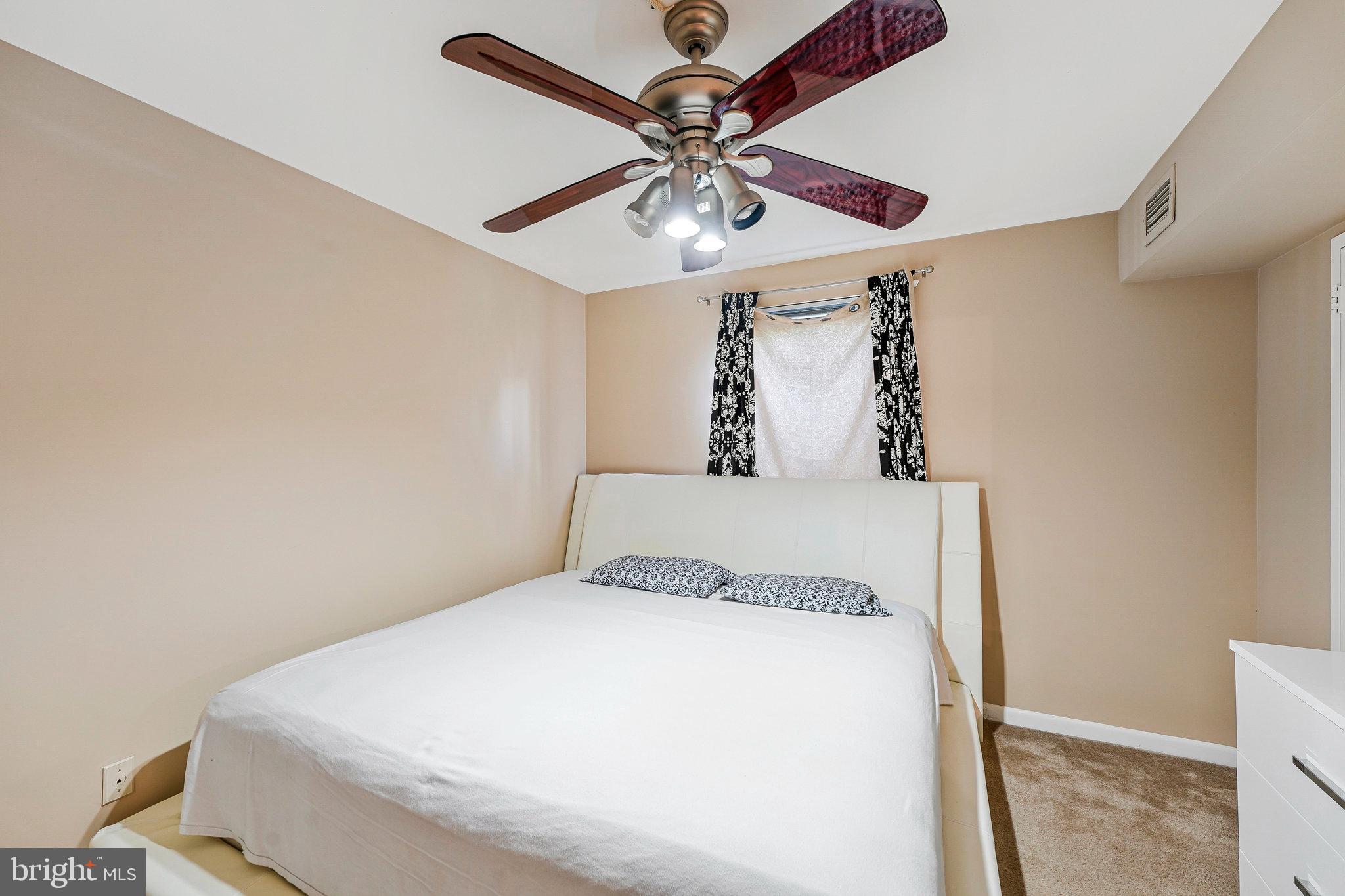 SHADOWOOD - Residential