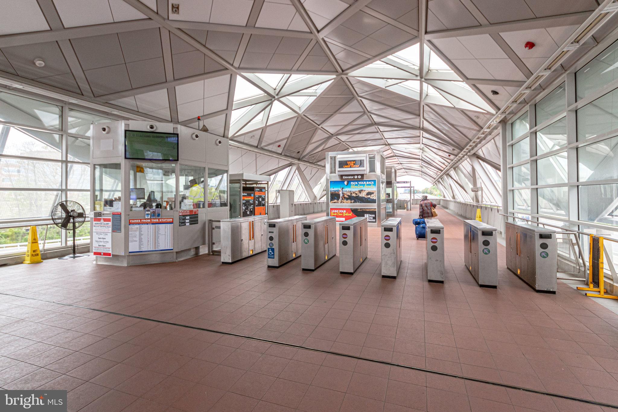 SHADOWOOD - Residential