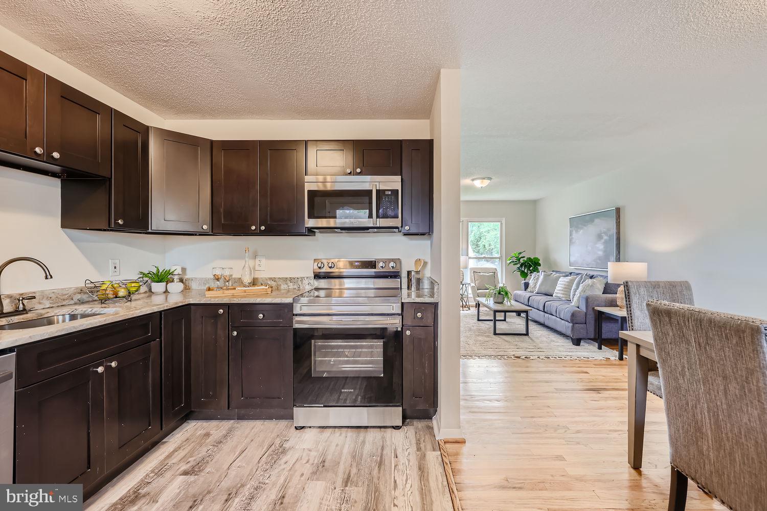 EDGE MEAD - Residential