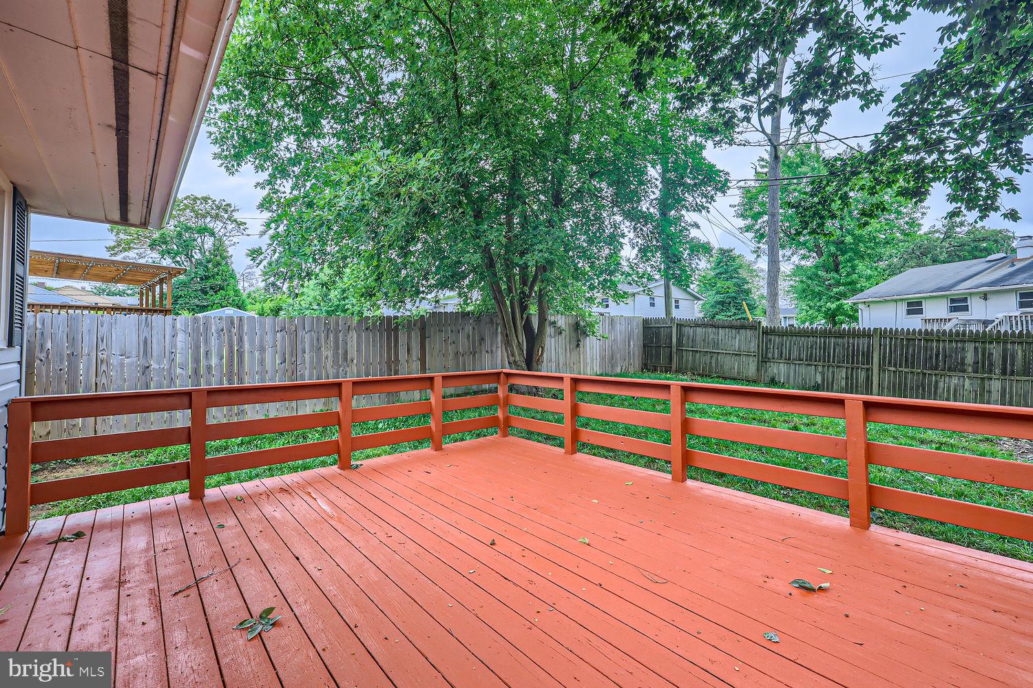 EDGE MEAD - Residential