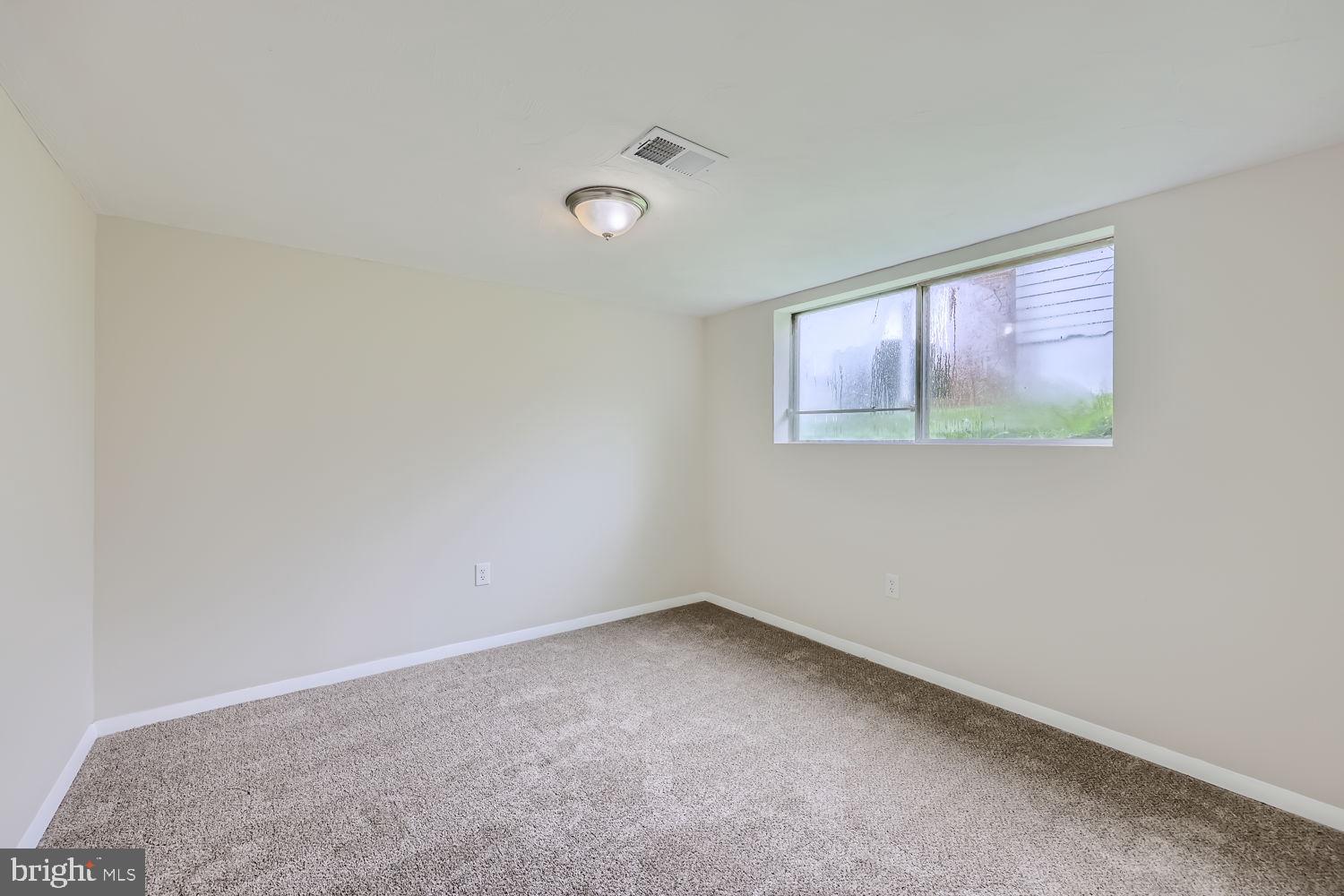 EDGE MEAD - Residential