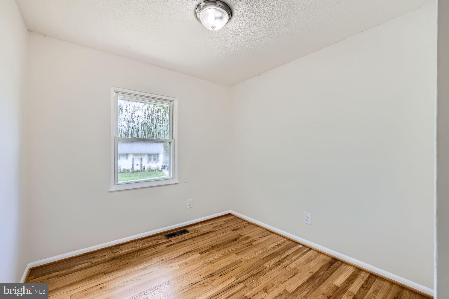 EDGE MEAD - Residential