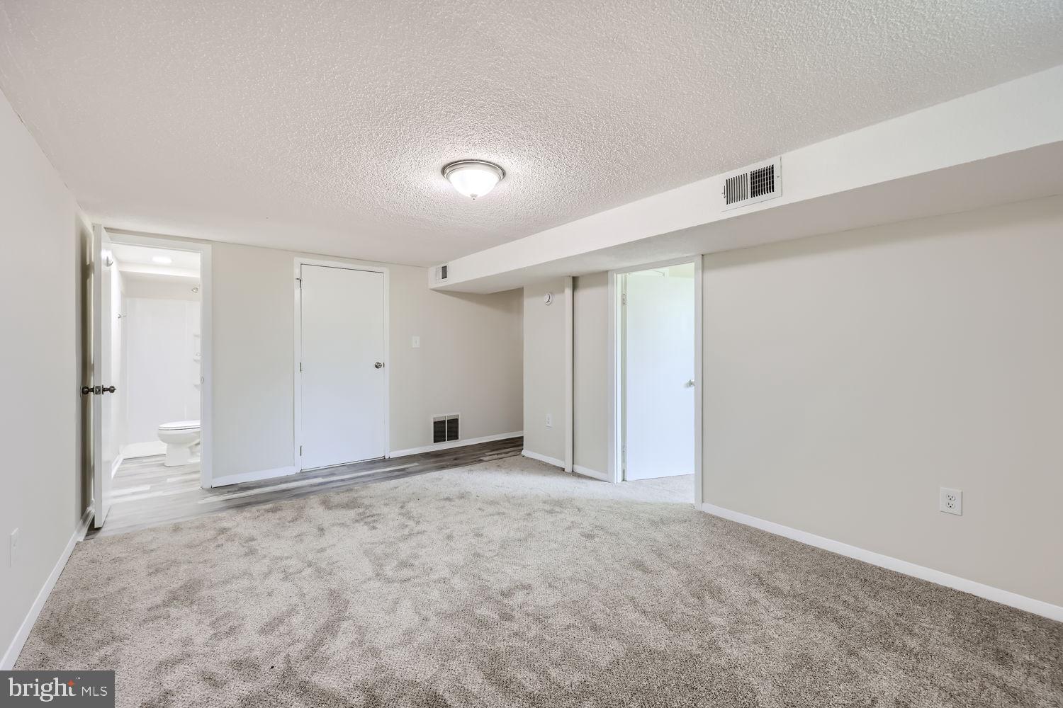 EDGE MEAD - Residential