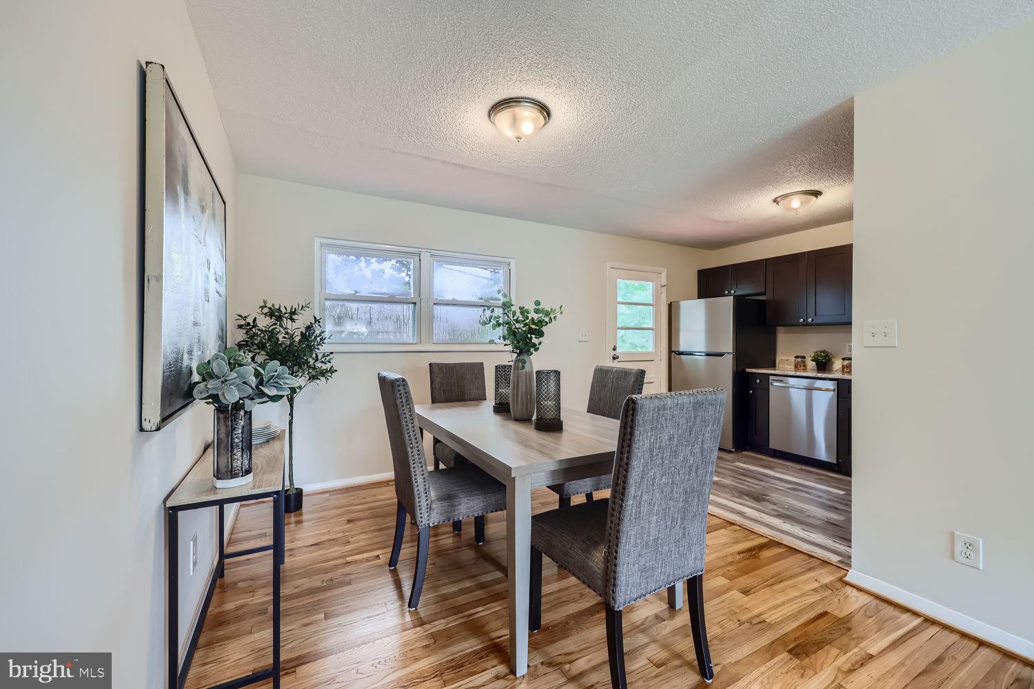 EDGE MEAD - Residential