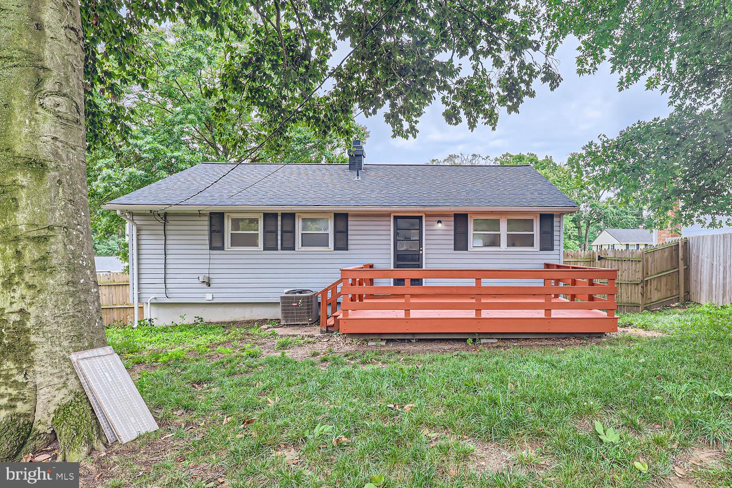 EDGE MEAD - Residential