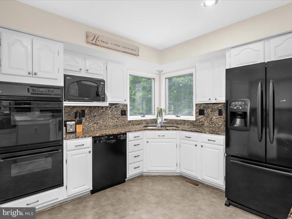 TURF VALLEY OVERLOOK - Residential