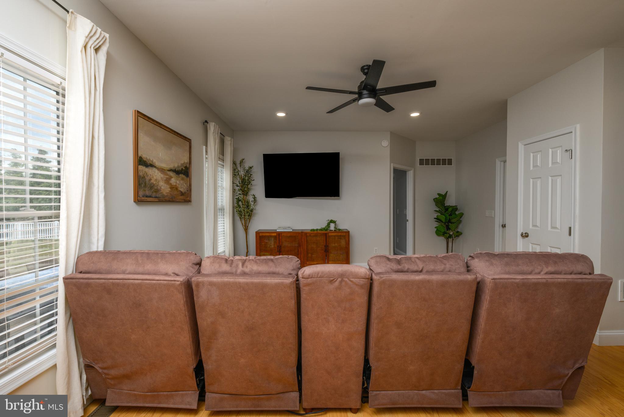 WHITETAIL RUN - Residential
