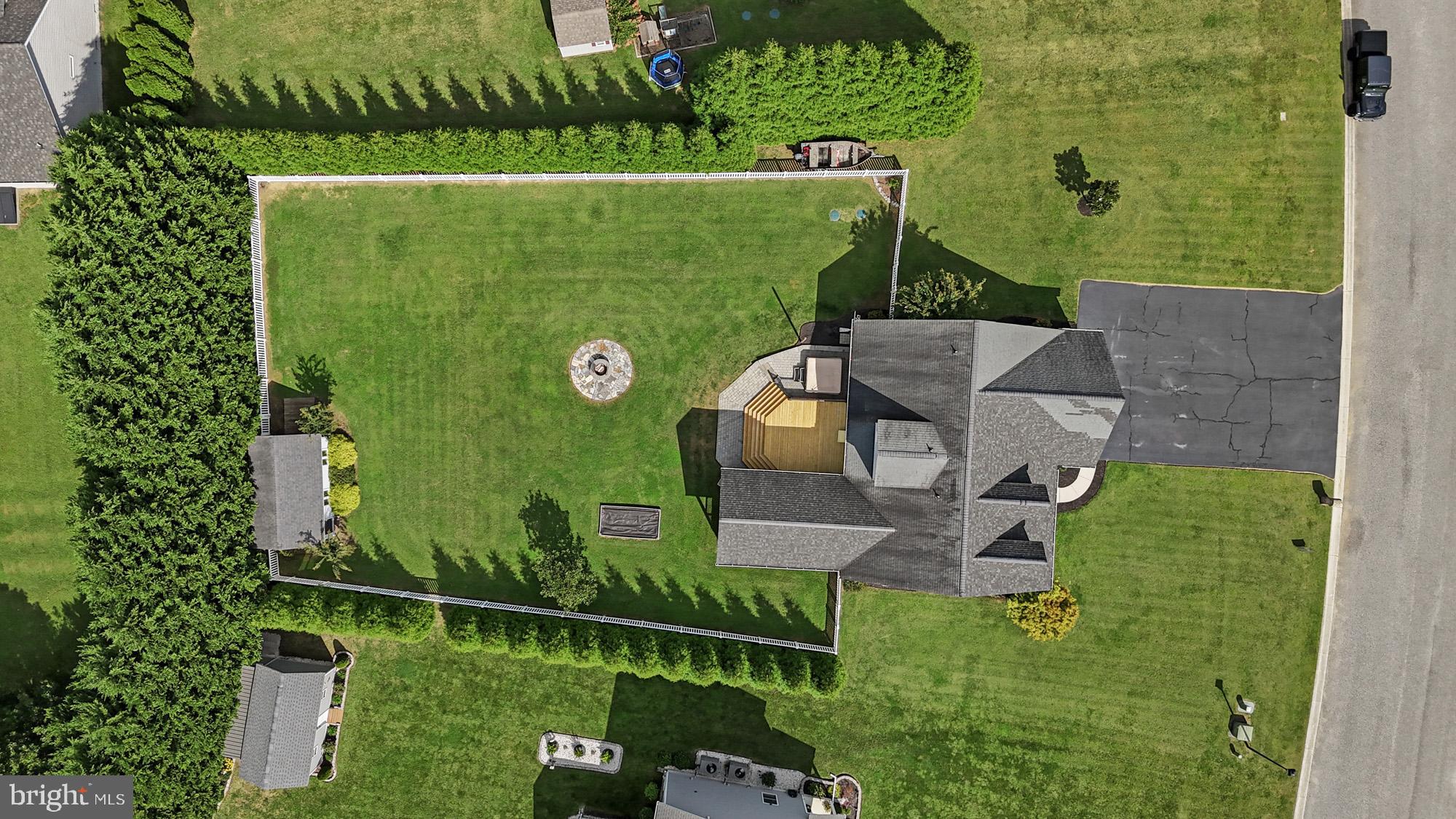 WHITETAIL RUN - Residential