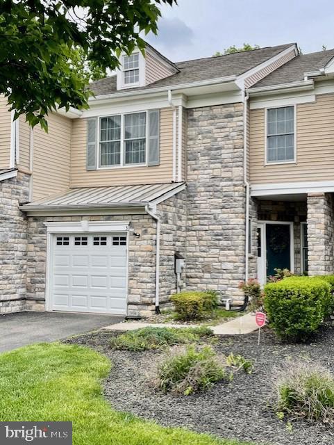 3 WEDGEWOOD COURT