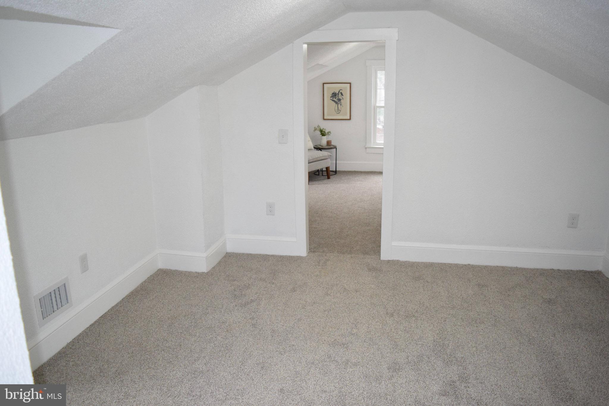 WINCHESTER CITY - Residential