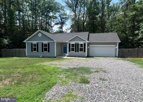 Homes For Sale - 219 Sea Cliff Drive<br/> Caroline County, RUTHER GLEN, VA 22546