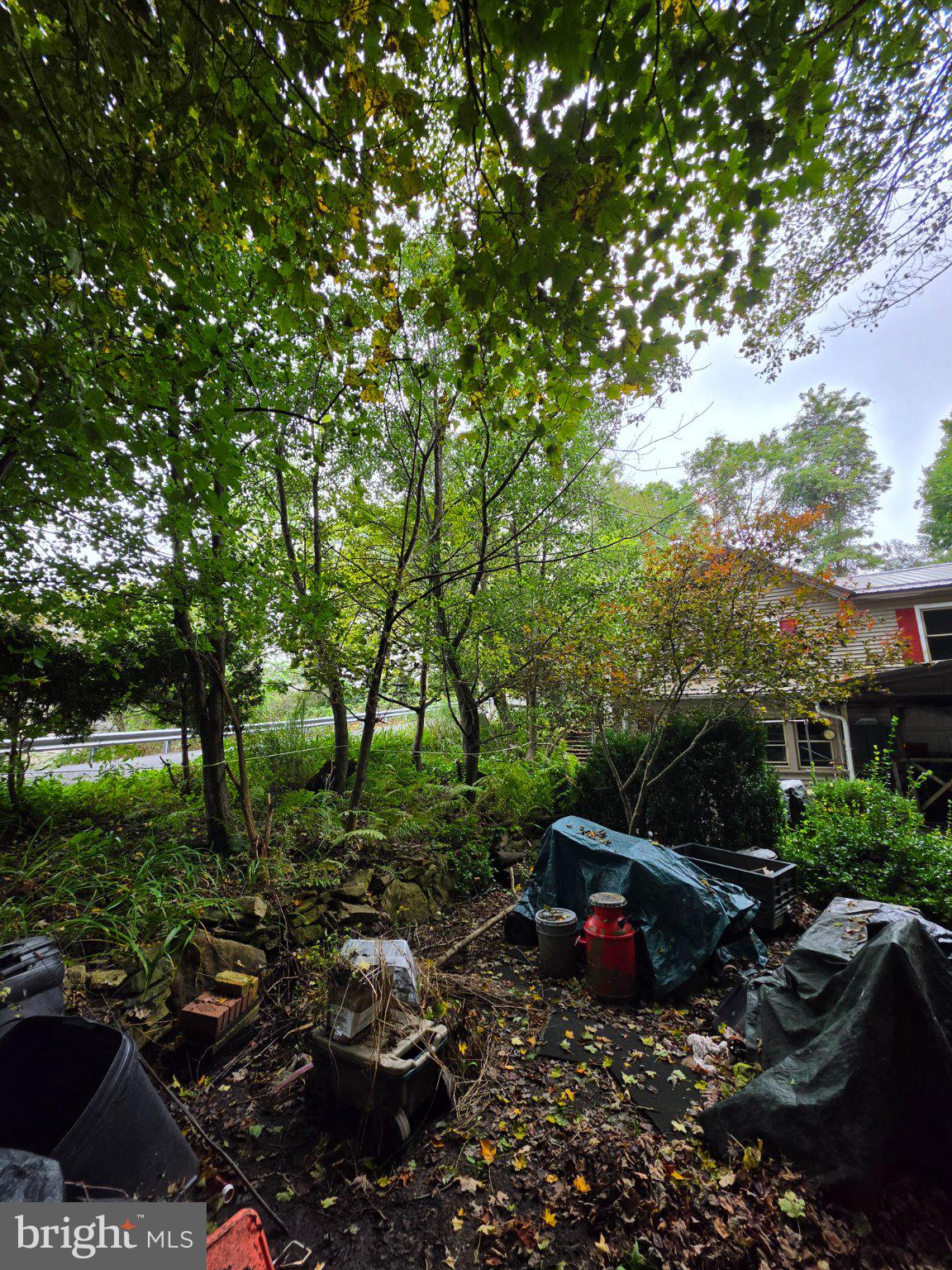 850 MAGEE ROAD