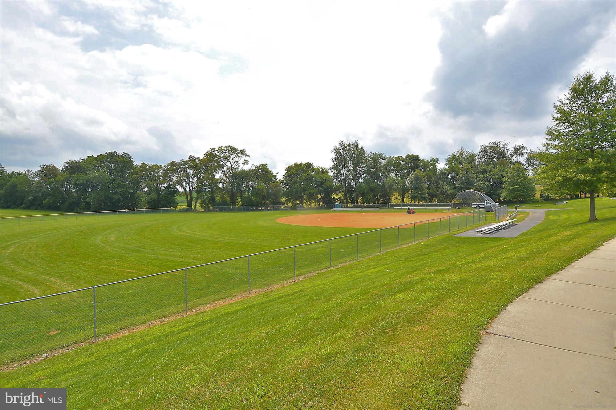 FREDERICKTOWNE VILLAGE - Residential