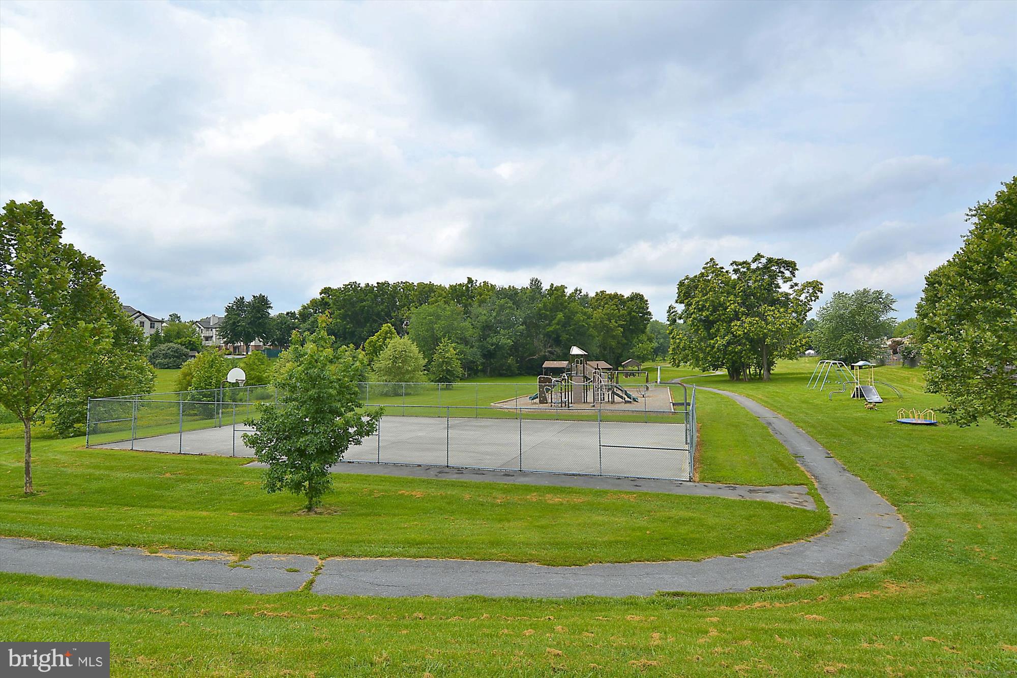 FREDERICKTOWNE VILLAGE - Residential