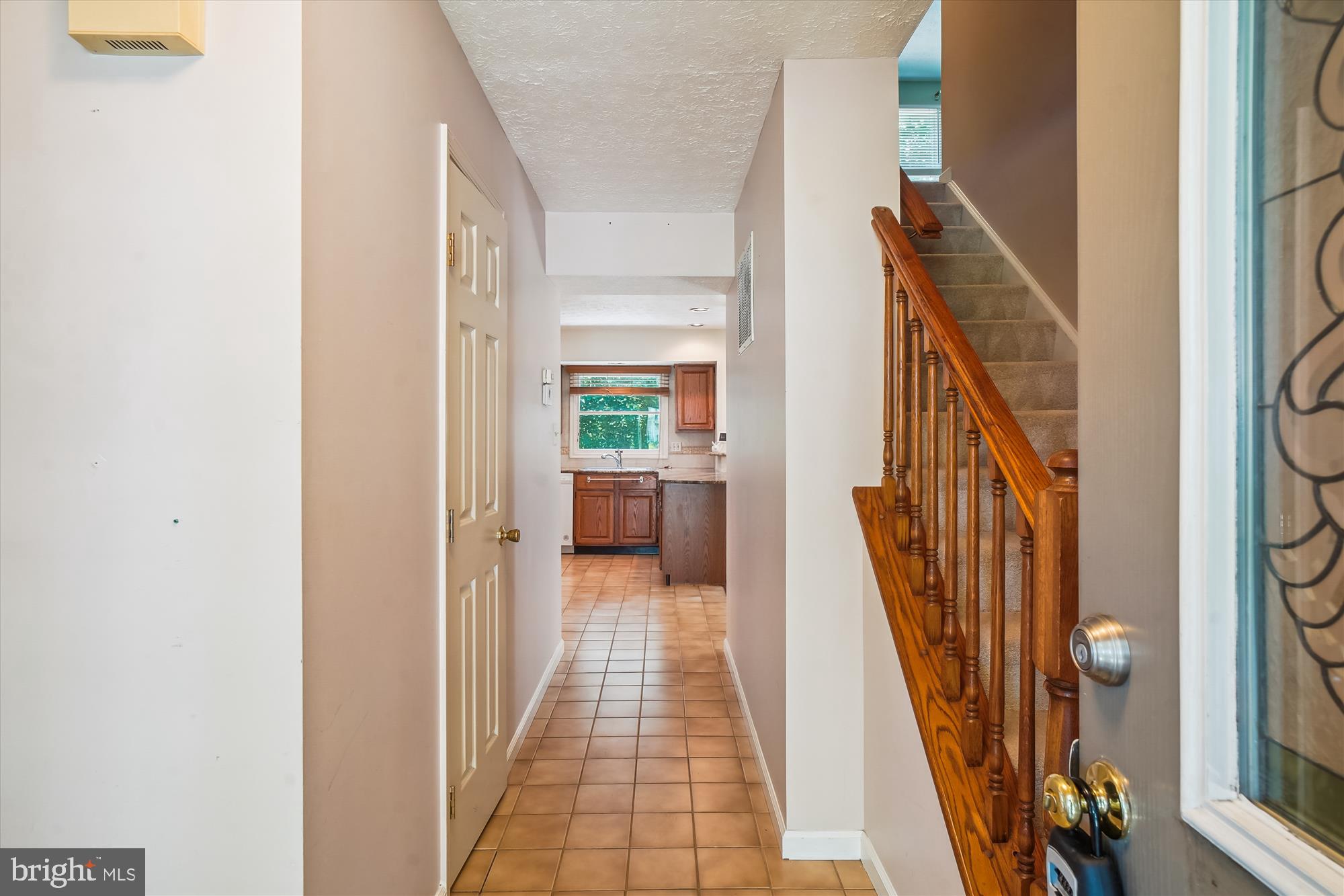1407 WILLOW OAK DRIVE