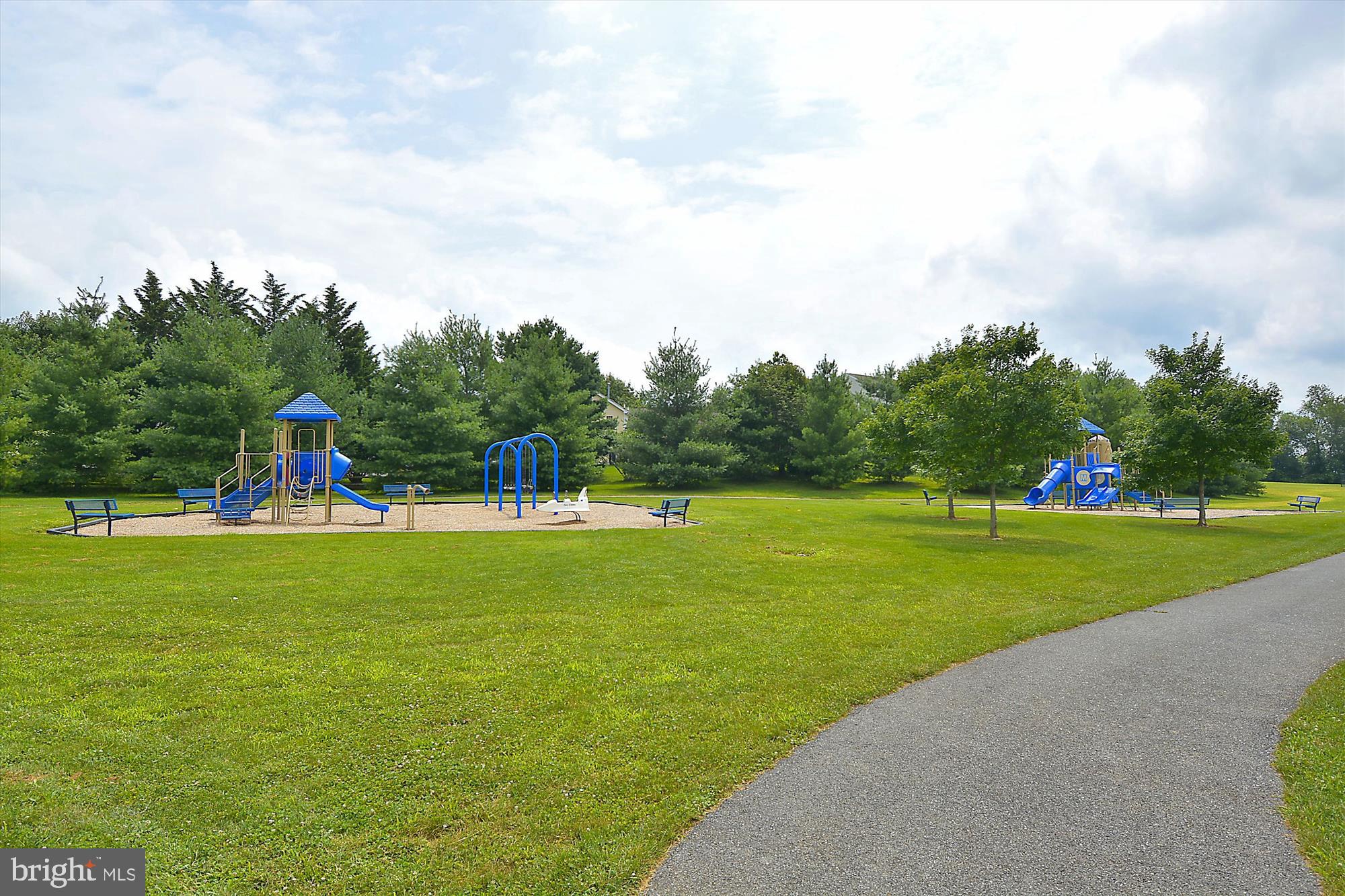 FREDERICKTOWNE VILLAGE - Residential