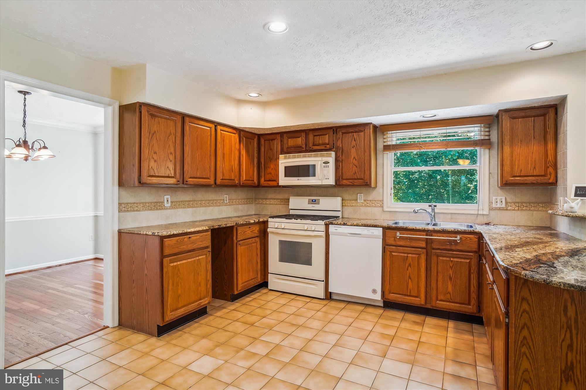 FREDERICKTOWNE VILLAGE - Residential