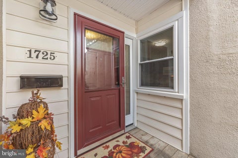 Condo For Sale - 1725 W Bancroft Lane<br/> Anne Arundel County, CROFTON, MD 21114