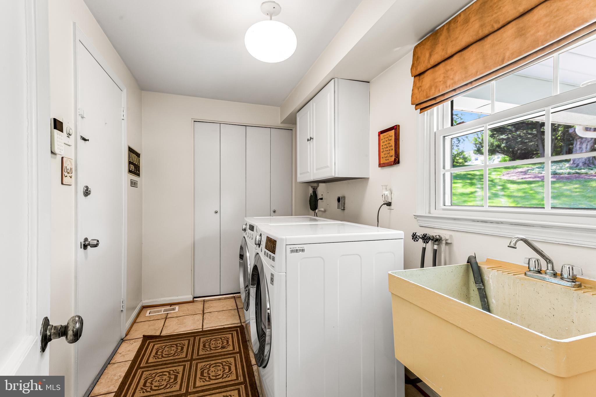 HUNT CLUB FARMS - Residential