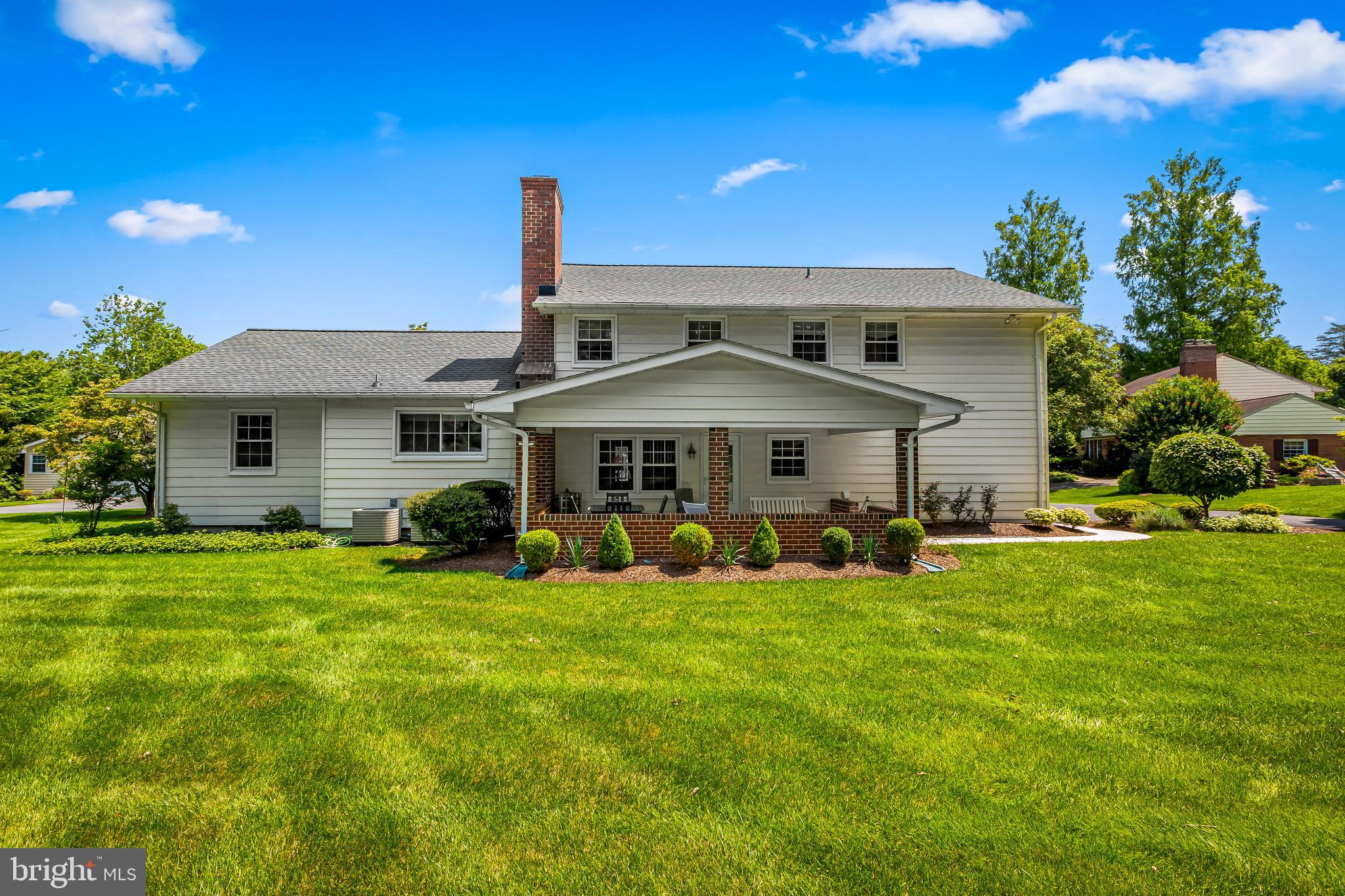 HUNT CLUB FARMS - Residential