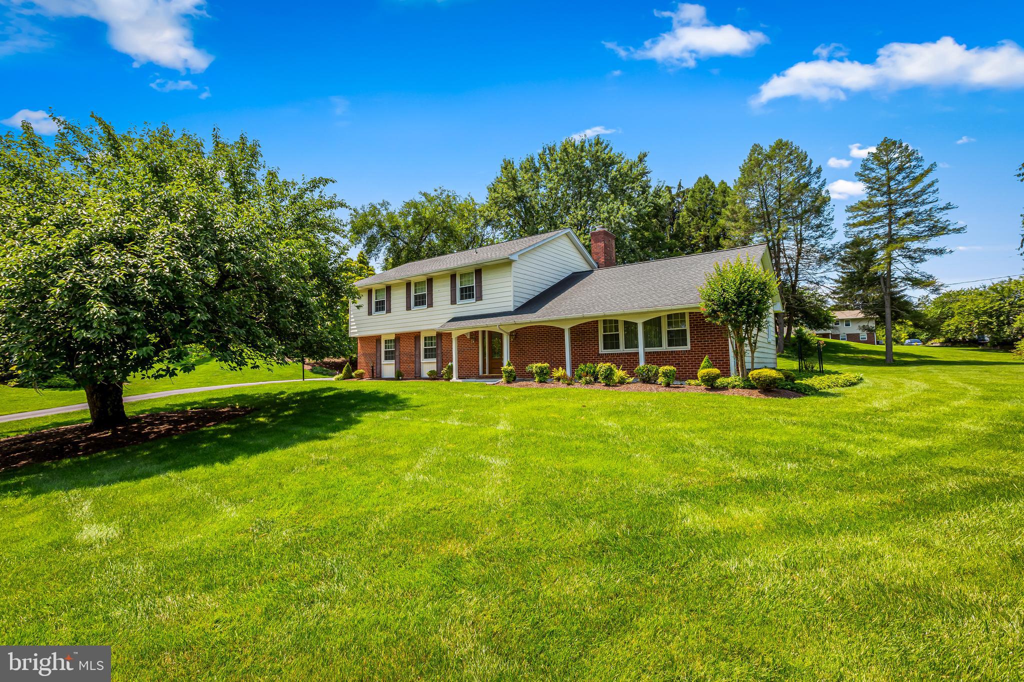 HUNT CLUB FARMS - Residential