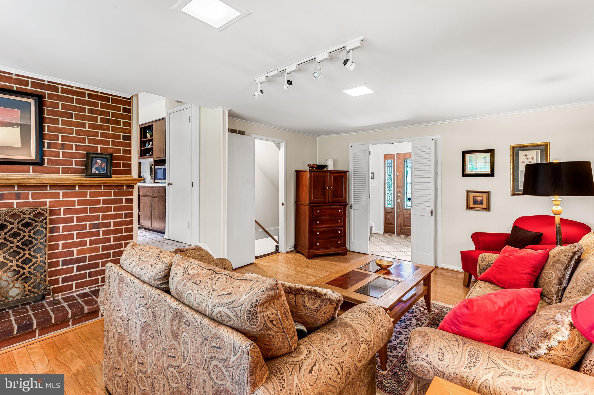 HUNT CLUB FARMS - Residential