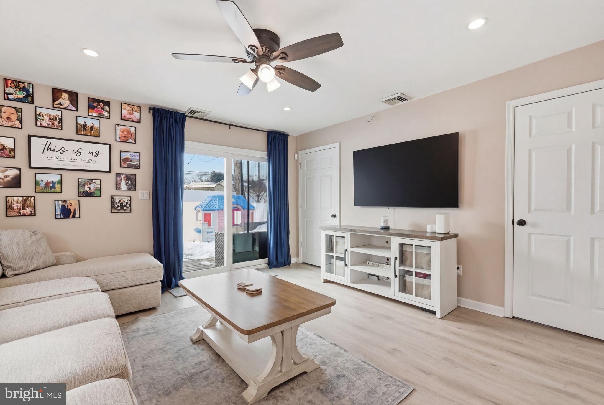 PENNSBURY HGTS - Residential