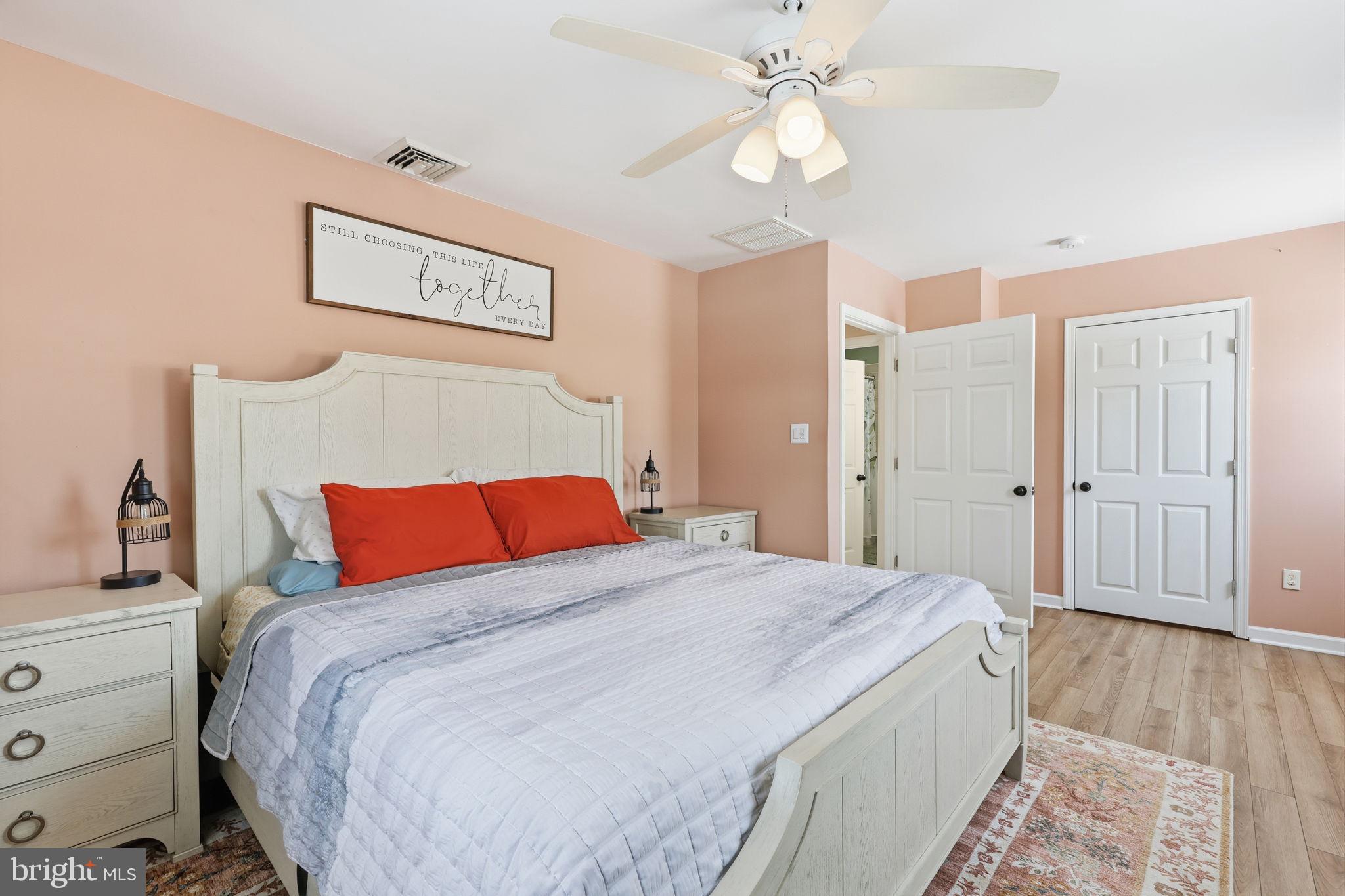 PENNSBURY HGTS - Residential