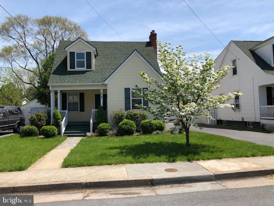 Adorable AND Upgrades! Freshly painted with fabulous flooring in all rooms!  Great place...and bring that kingsize bed! Entertain fashionably in the fenced in back yard with  brick patio and small deck....or enjoy the front porch before you walk on over to Jim Barnett Park.  Ride your bike to school at Shenandoah University or to Old Town.  Leave your car in your air conditioned Garage plugged in for use tomorrow.  Use the basement for storage.  Call today to see this 2 bedroom home!  Hottub plug on back deck. Agent related to owner.