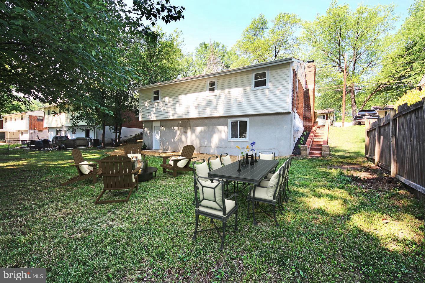 1312 WOODLARK DRIVE