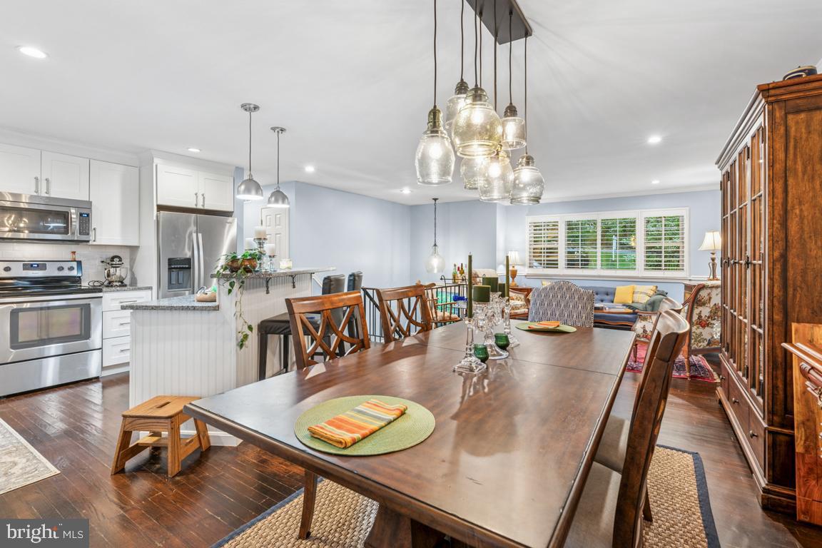 901 SHORE ACRES ROAD