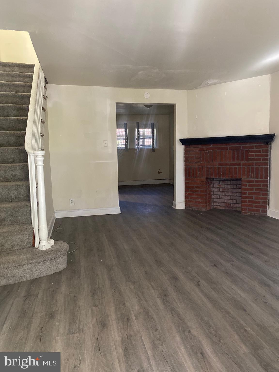 336 W 15TH STREET