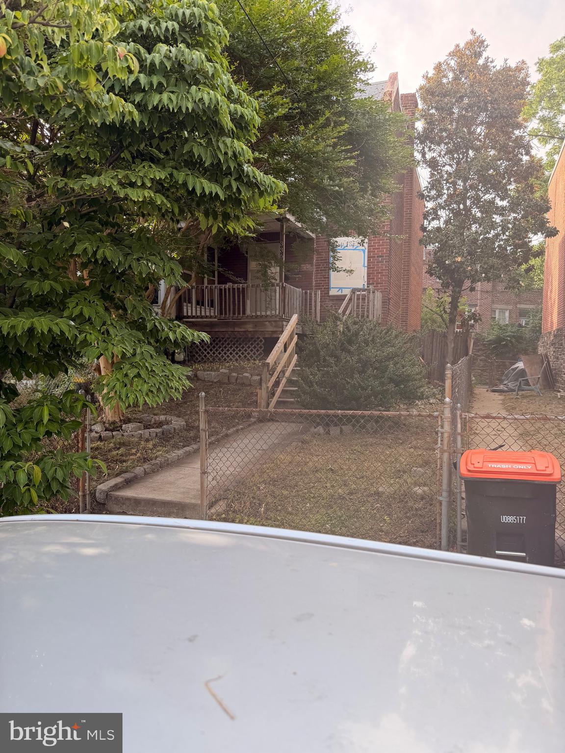 336 W 15TH STREET