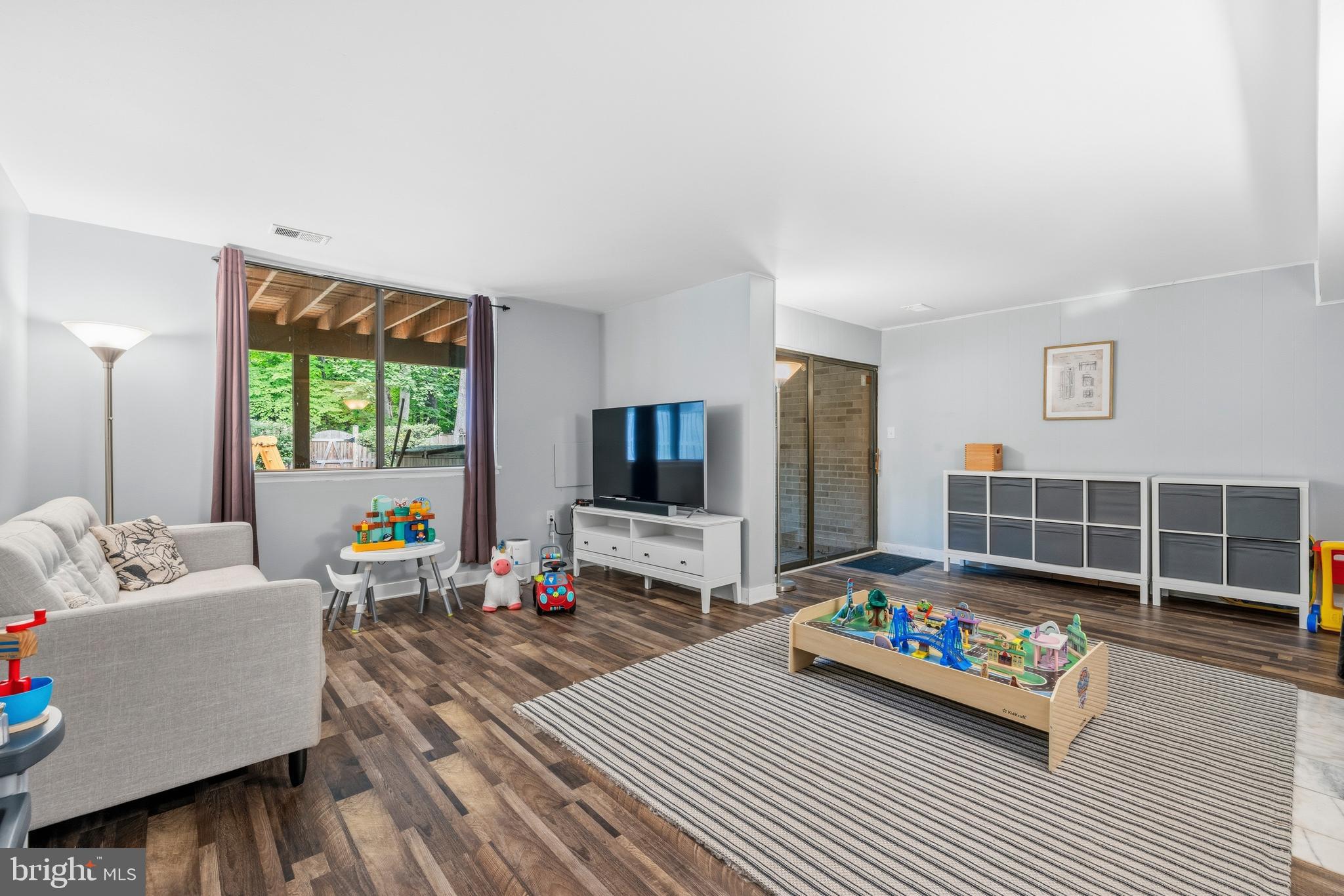 INVERNESS FOREST - Residential
