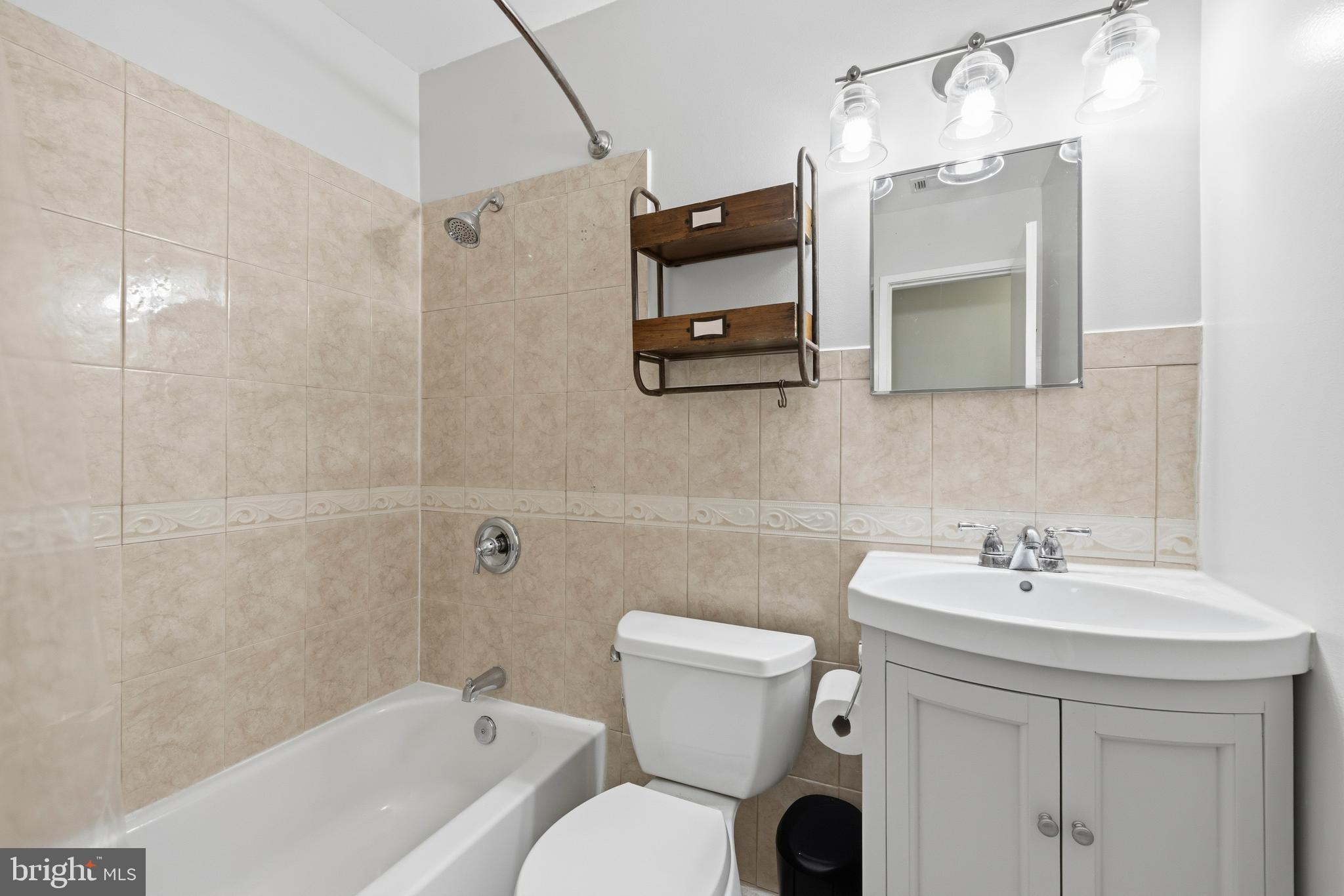 INVERNESS FOREST - Residential