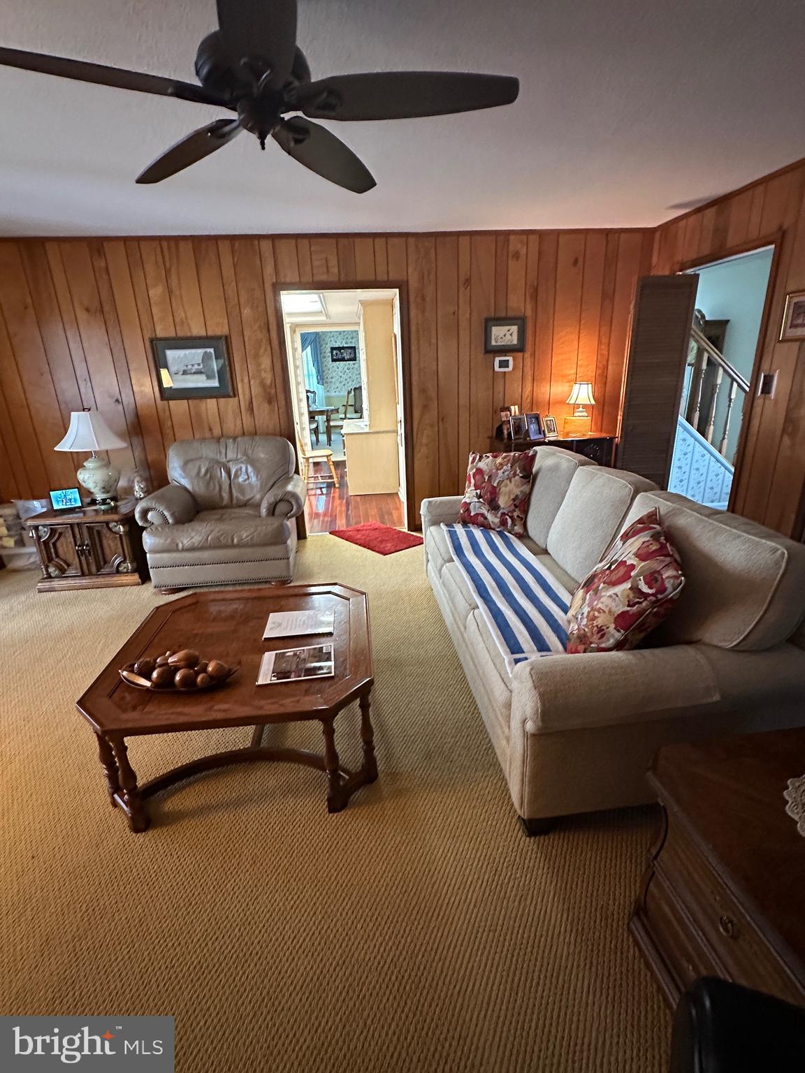 ESPERANZA FARMS - Residential