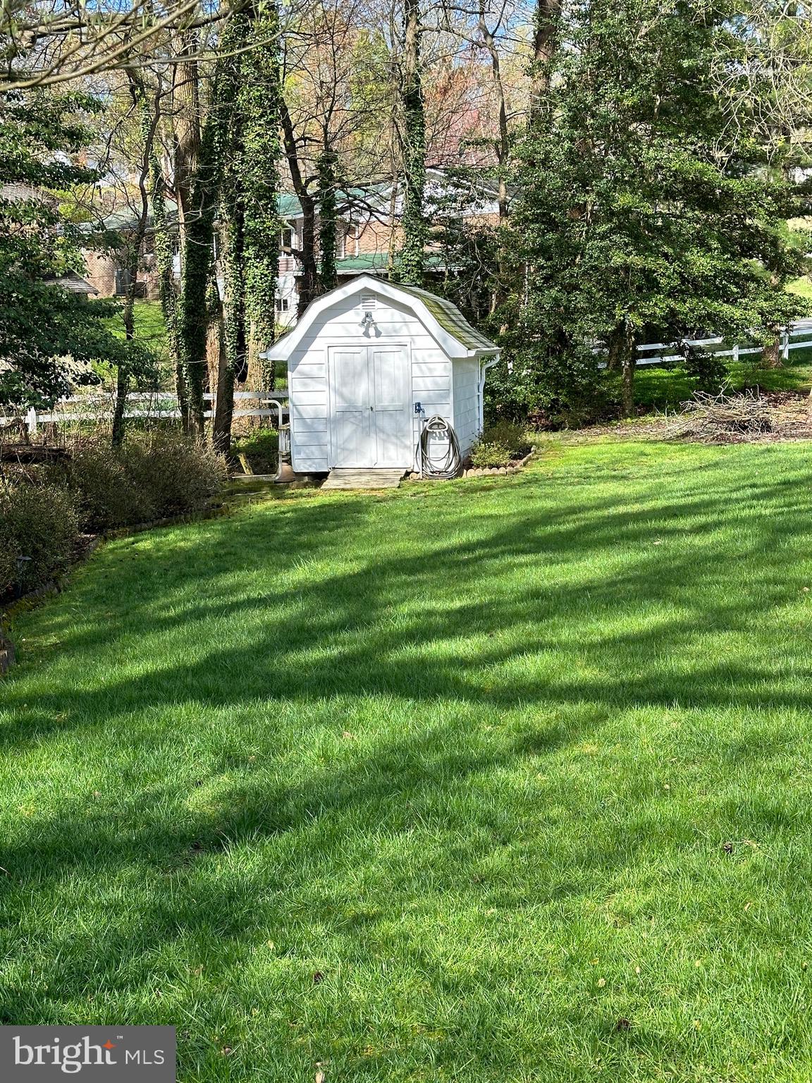 ESPERANZA FARMS - Residential