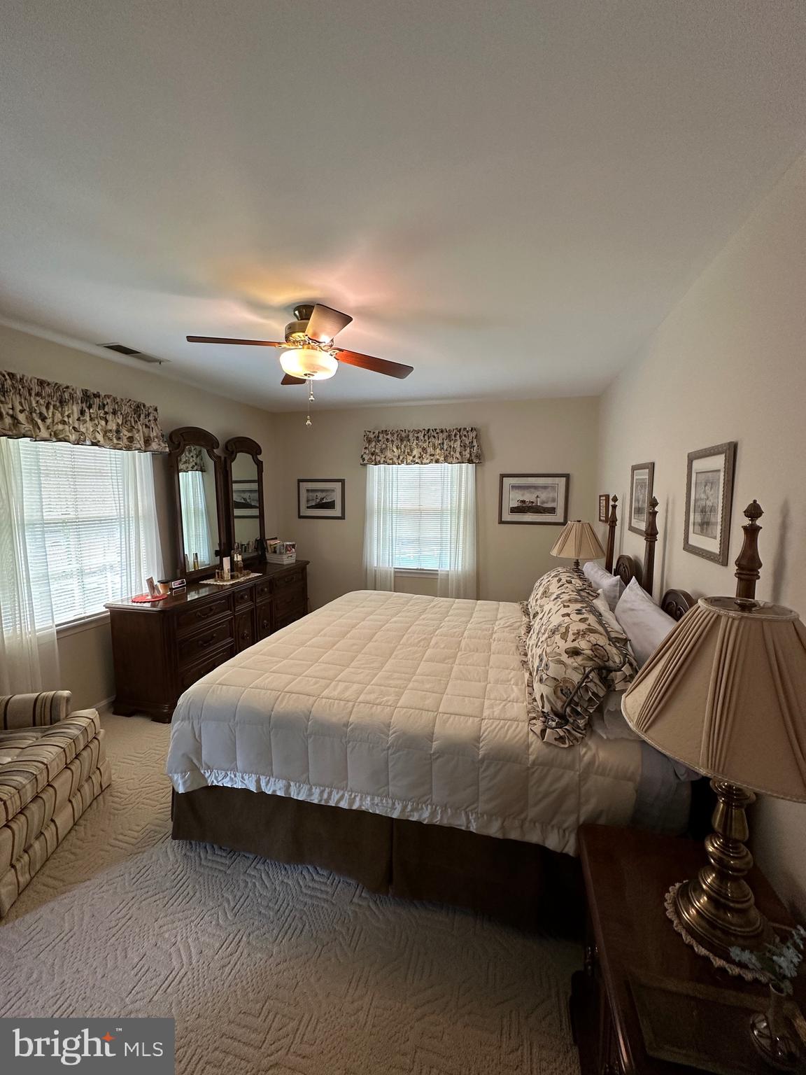 ESPERANZA FARMS - Residential