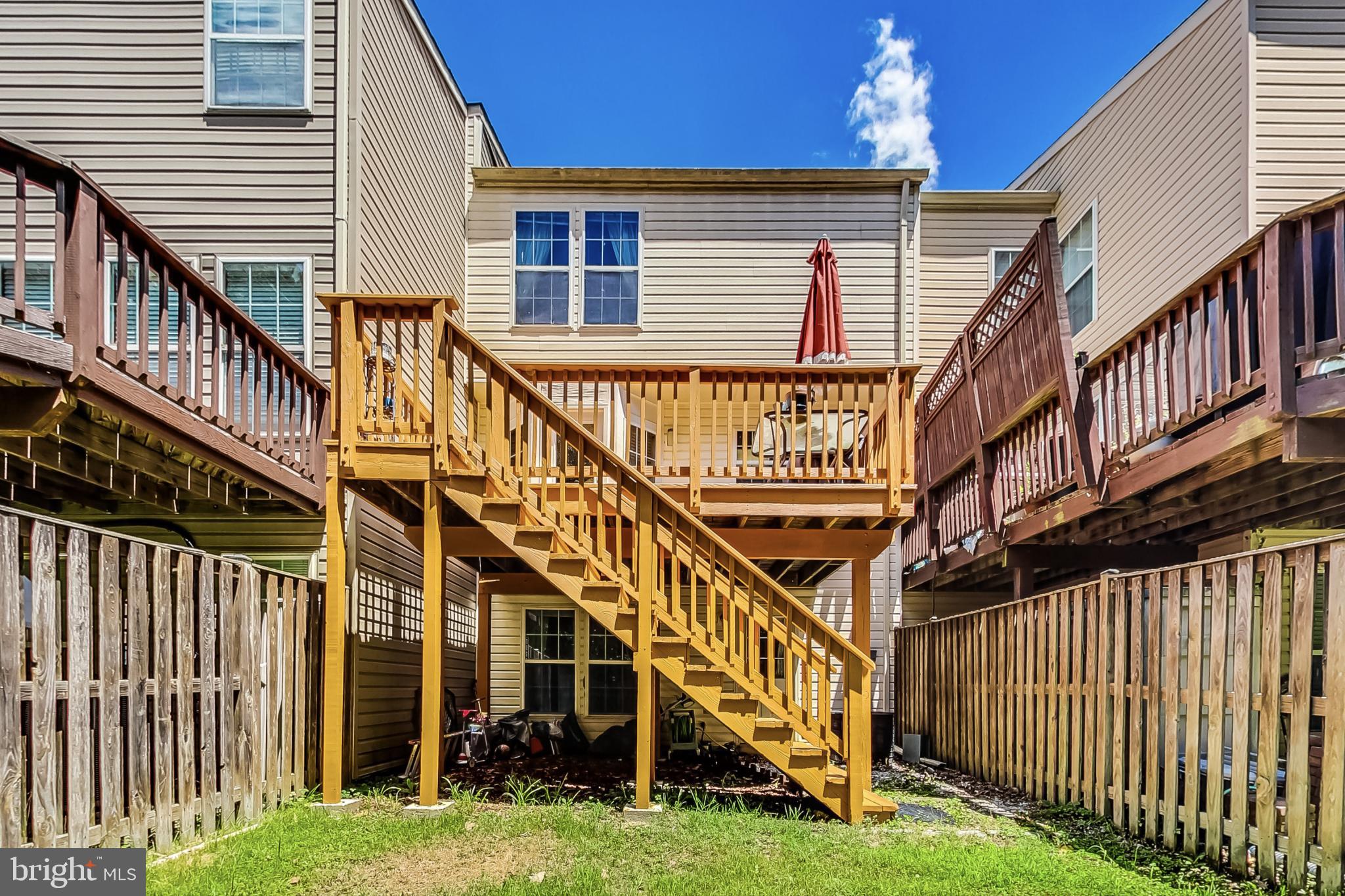 PINEY ORCHARD - Residential