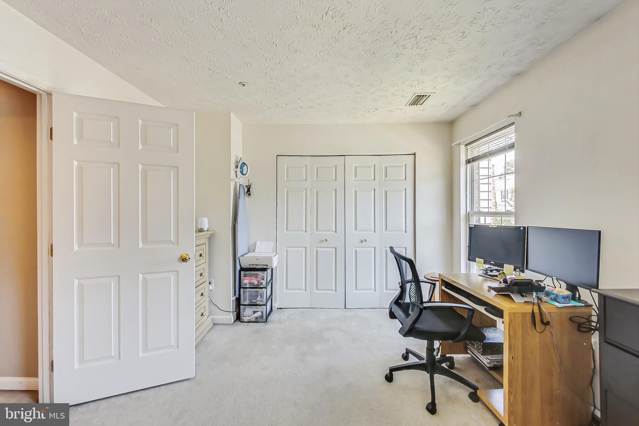 PINEY ORCHARD - Residential