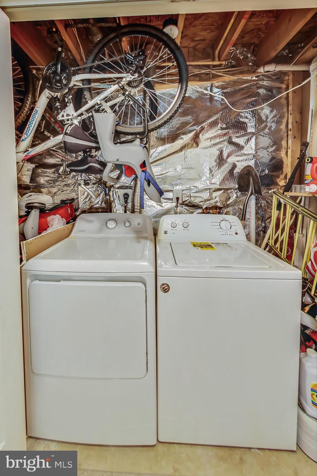 PINEY ORCHARD - Residential