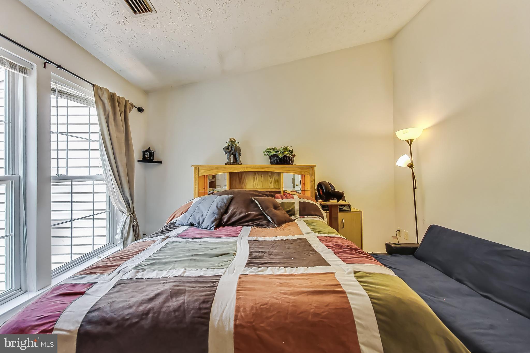 PINEY ORCHARD - Residential