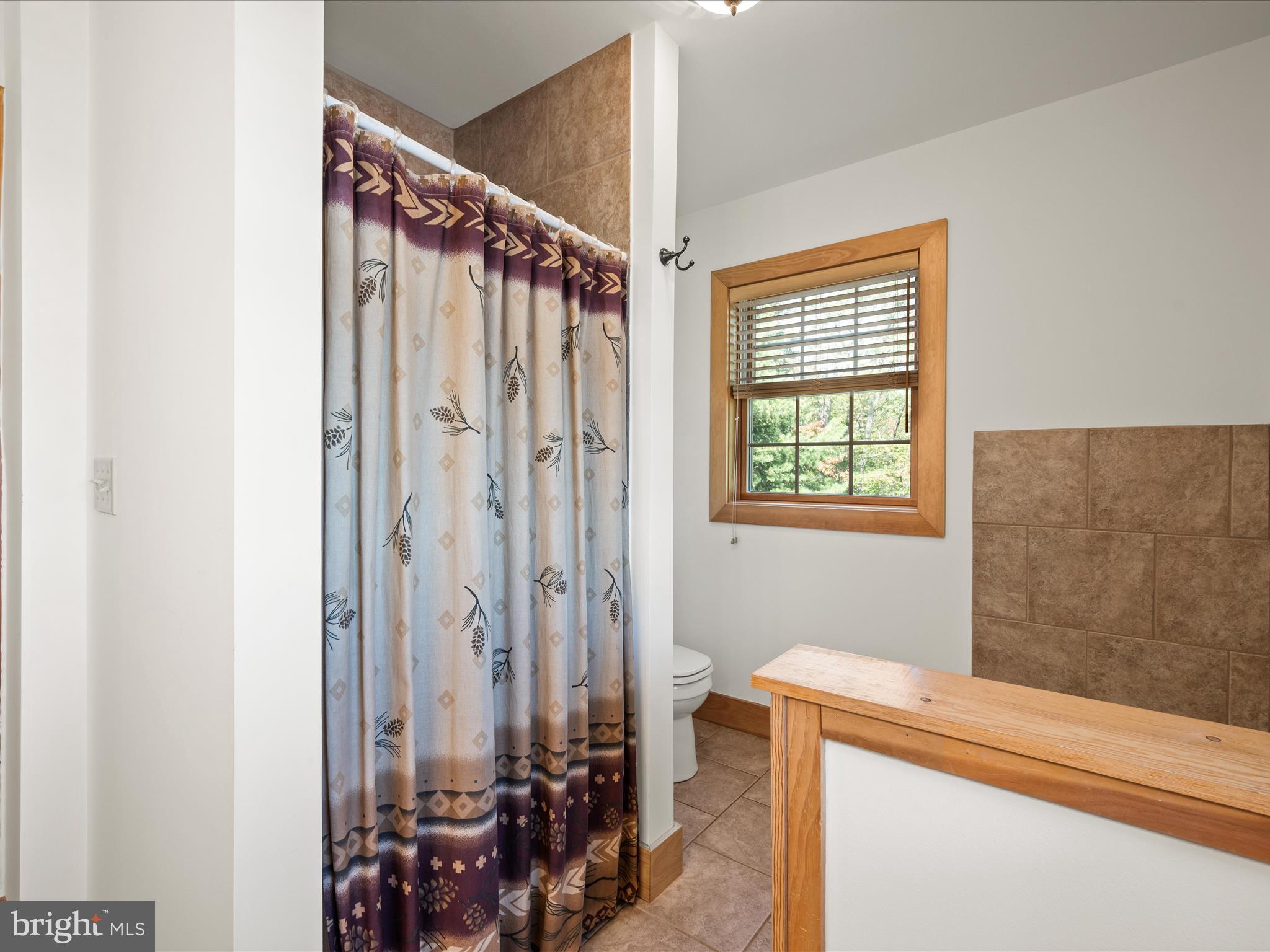 RIVER RIDGE - Residential